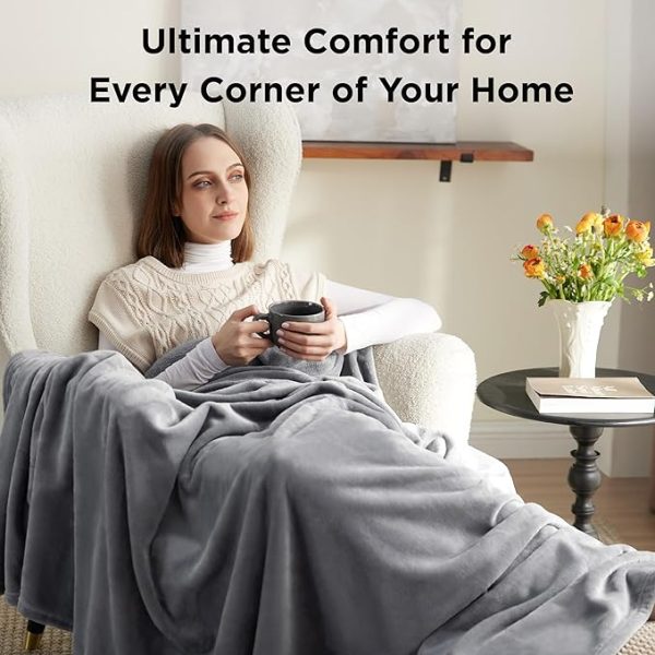 Bedsure Fleece Throw Blanket for Couch Grey - Image 4